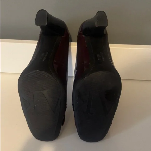 AK Anne Klein Iflex Elegant Burgundy Heels Size 8 - Picture 5 of 5